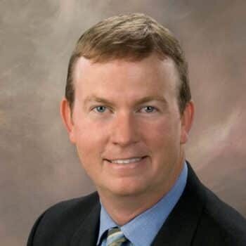 Russ-SquareHeadshot-circle-circle